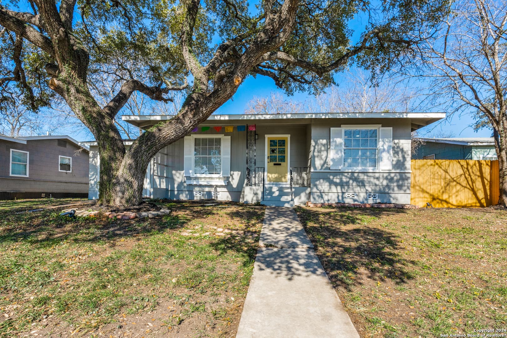 335 Brees Blvd