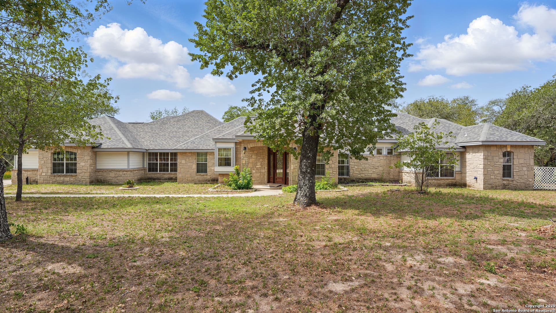 468 Rose Blossom Loop