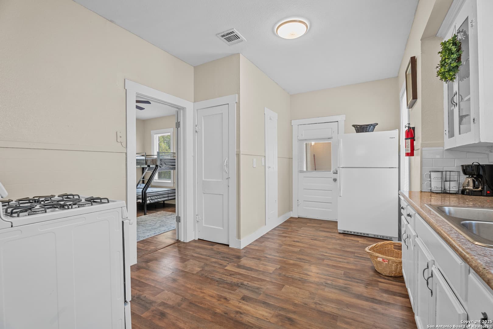 Gallery image 3