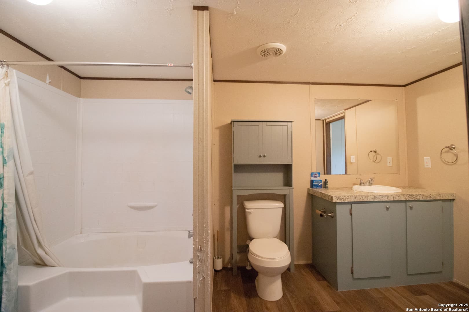 Gallery image 3
