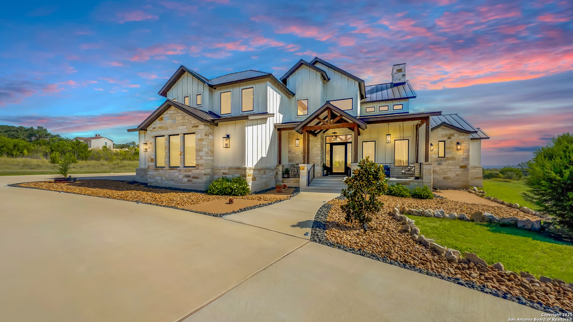 Main property image