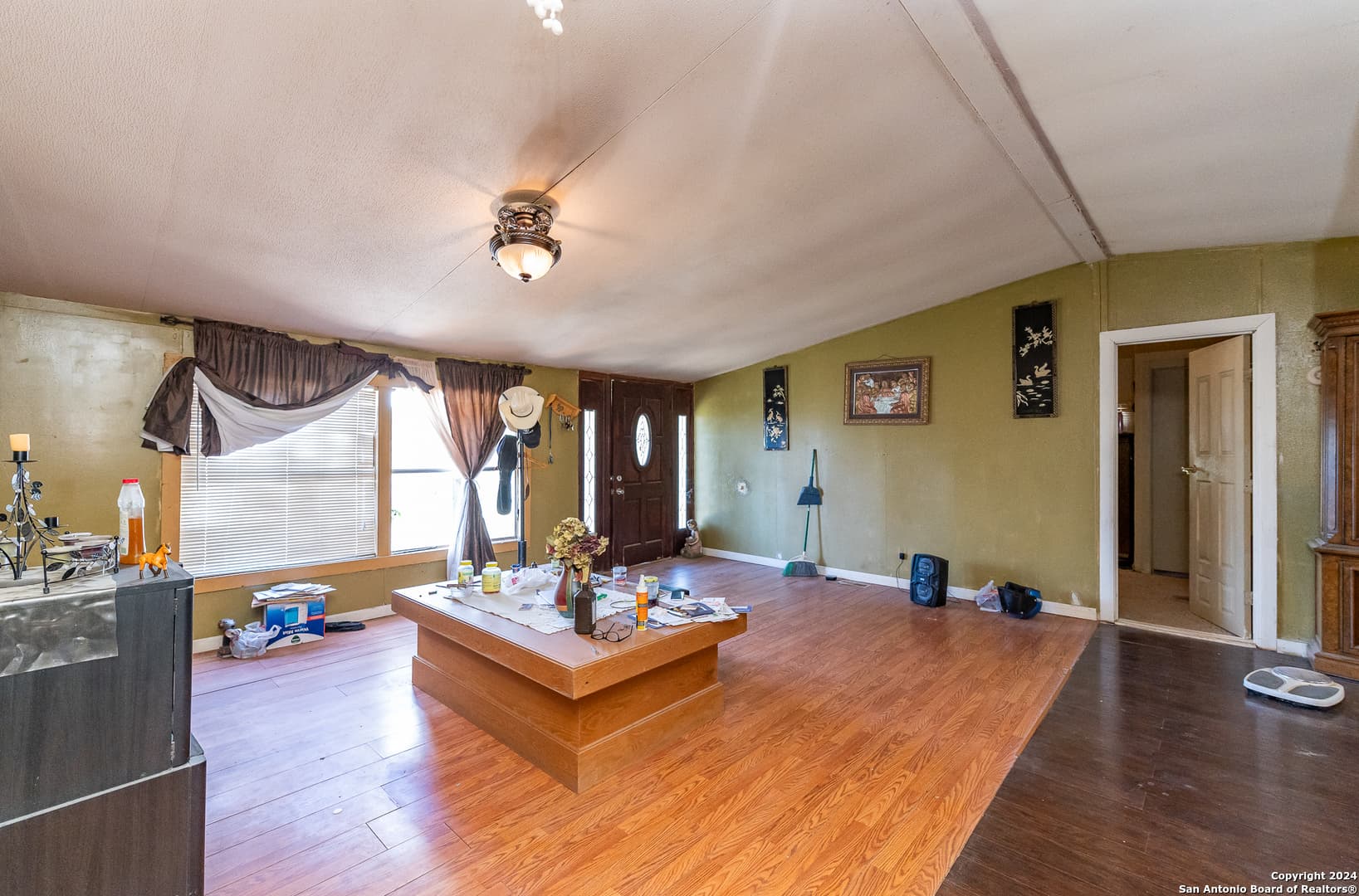 Gallery image 4