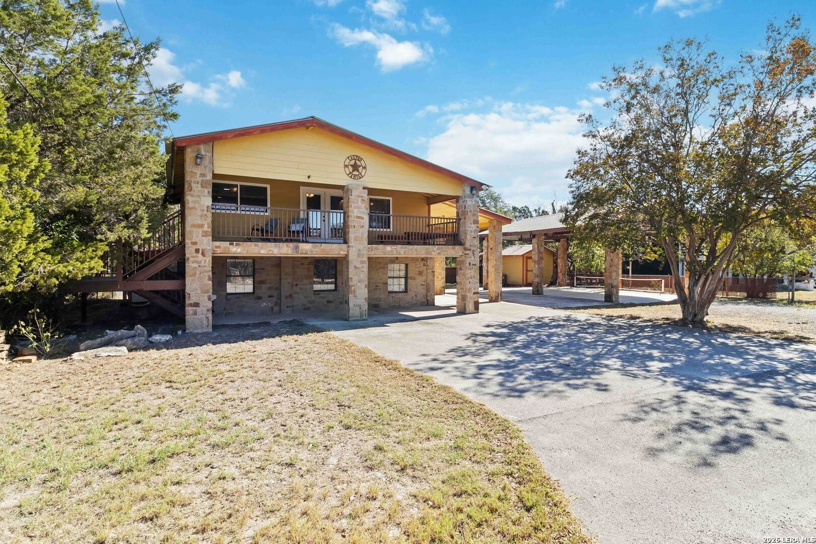 Main property image