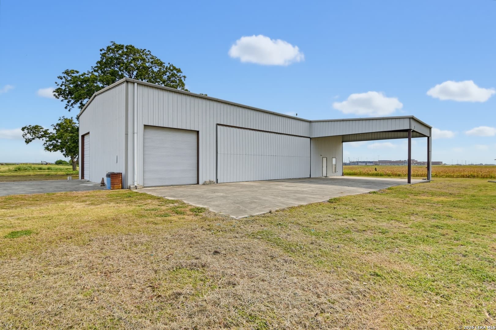 Main property image