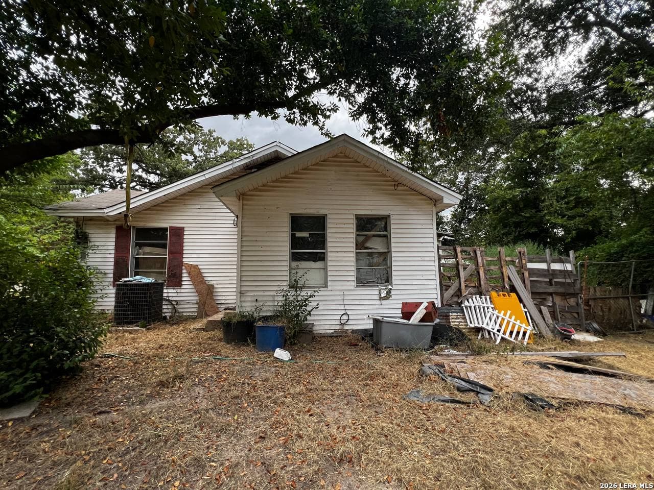 Main property image