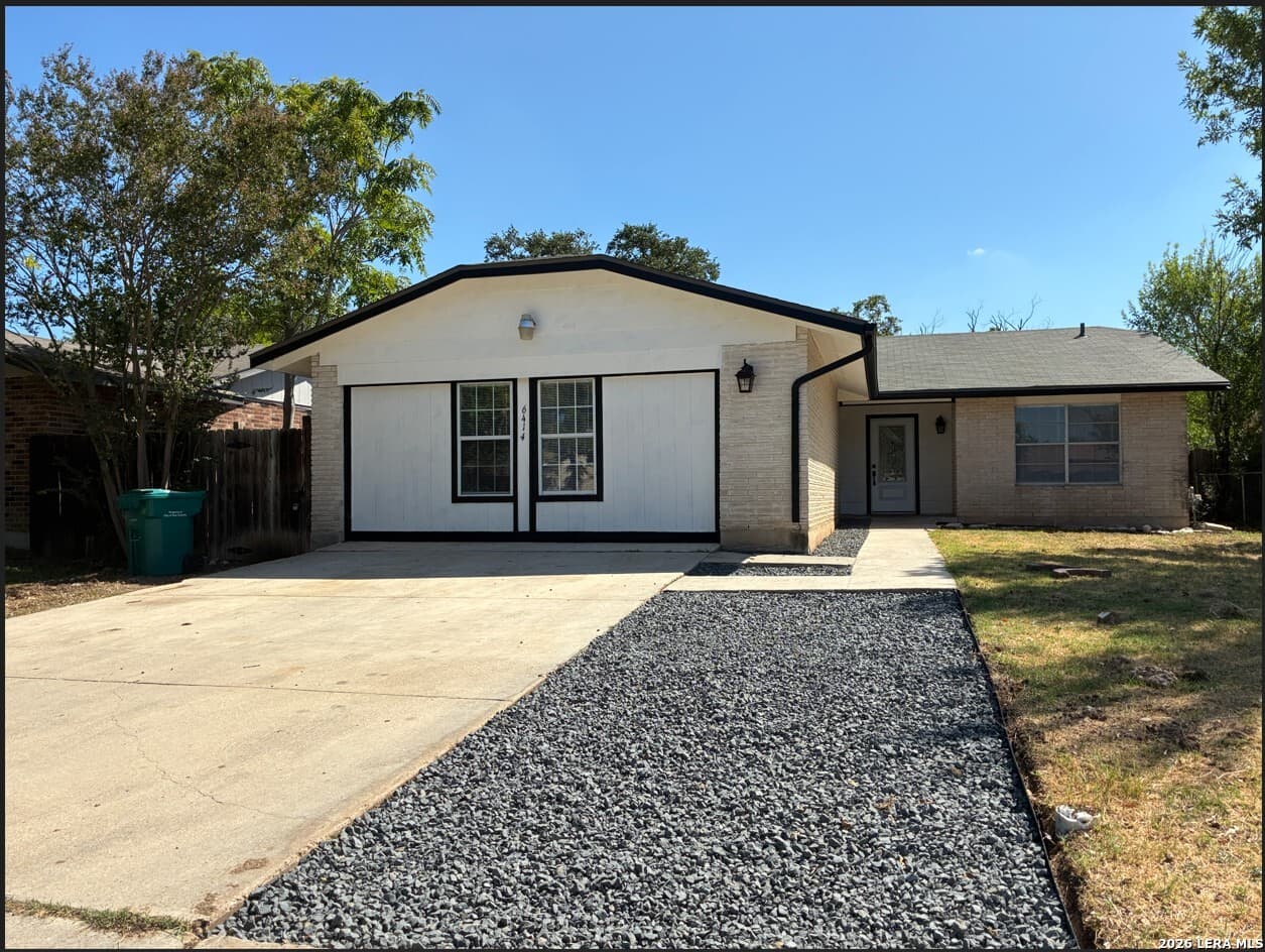 Main property image