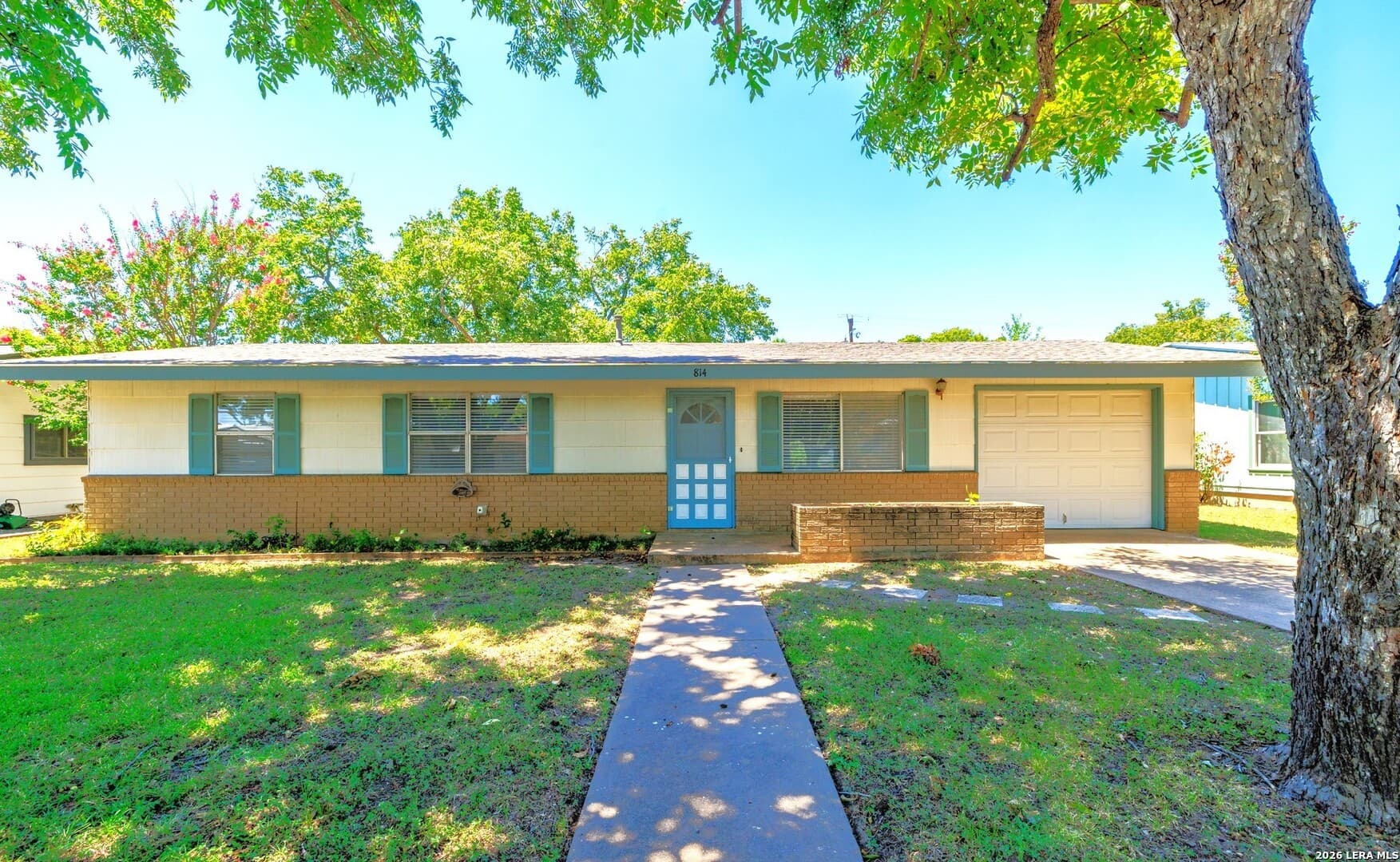 Main property image