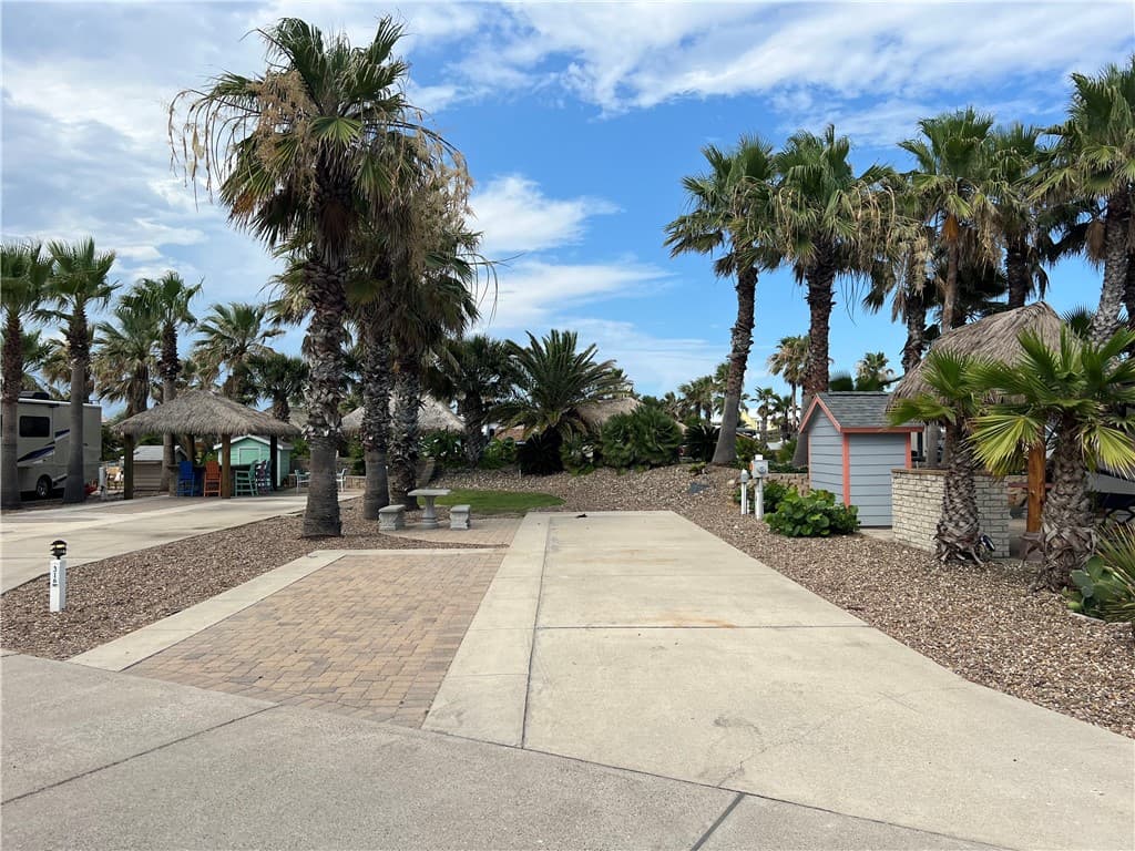 5601 State Highway 361 Lot 318