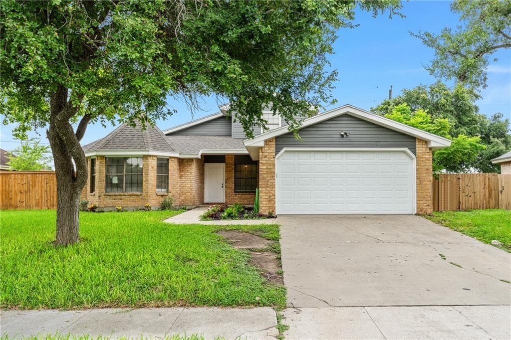 13801 River Canyon Dr