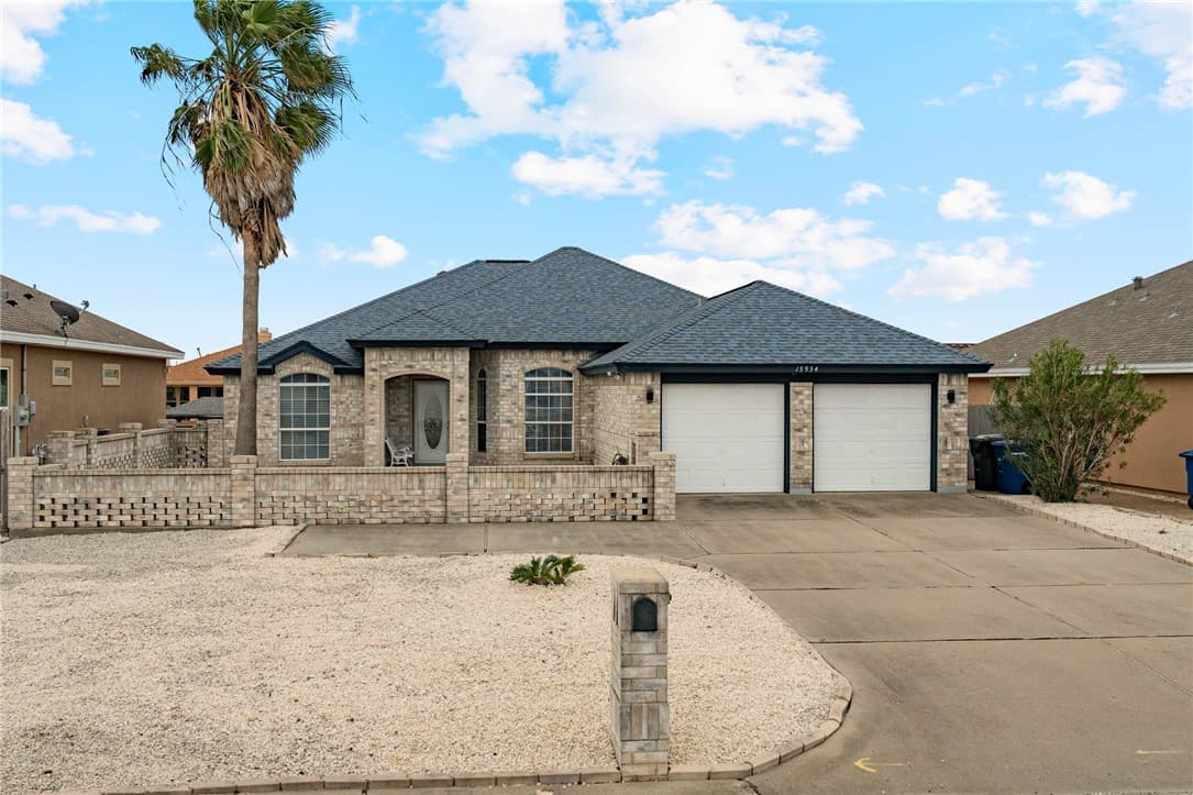 Main property image