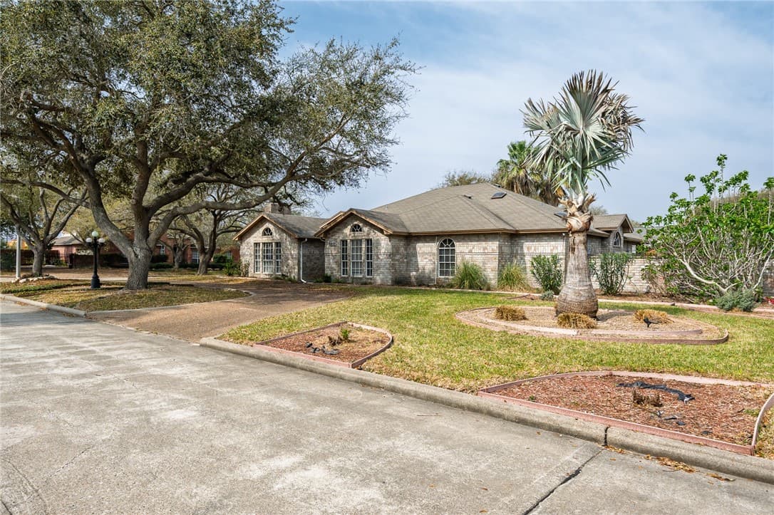 2817 Chapel View Dr