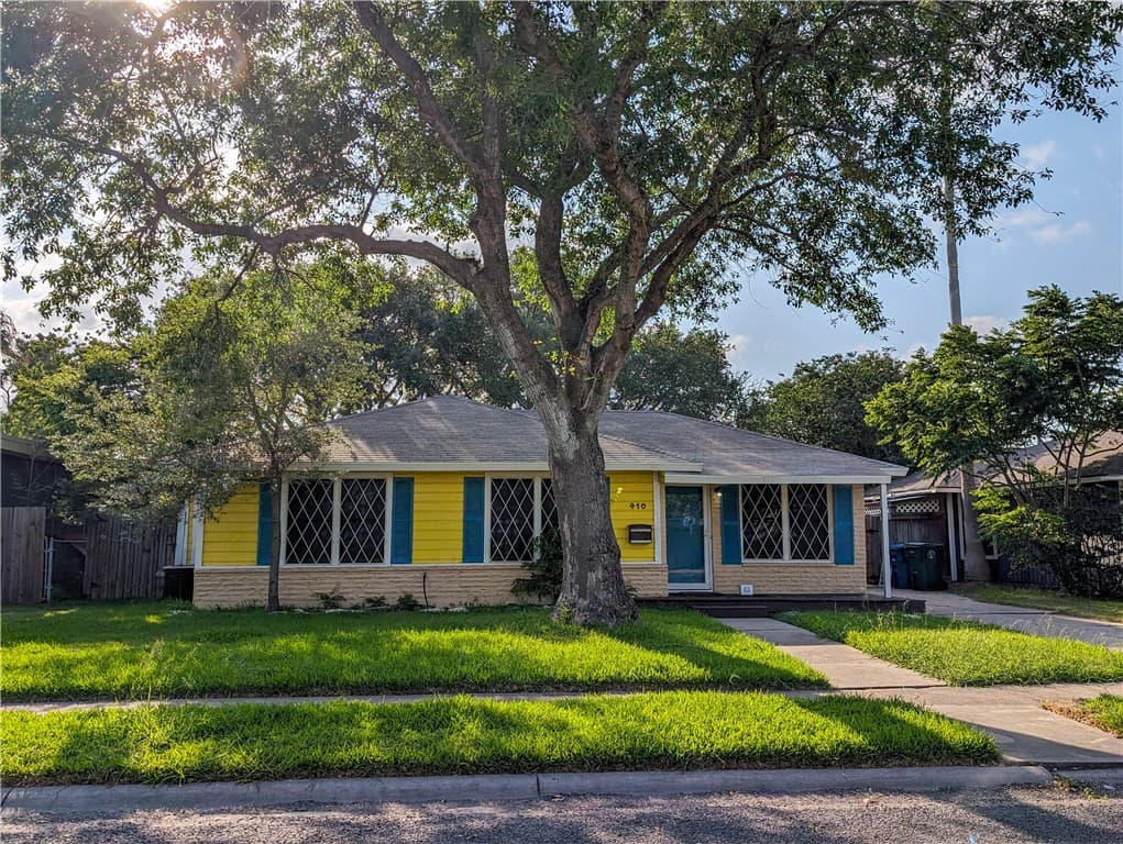 410 Canterbury Dr