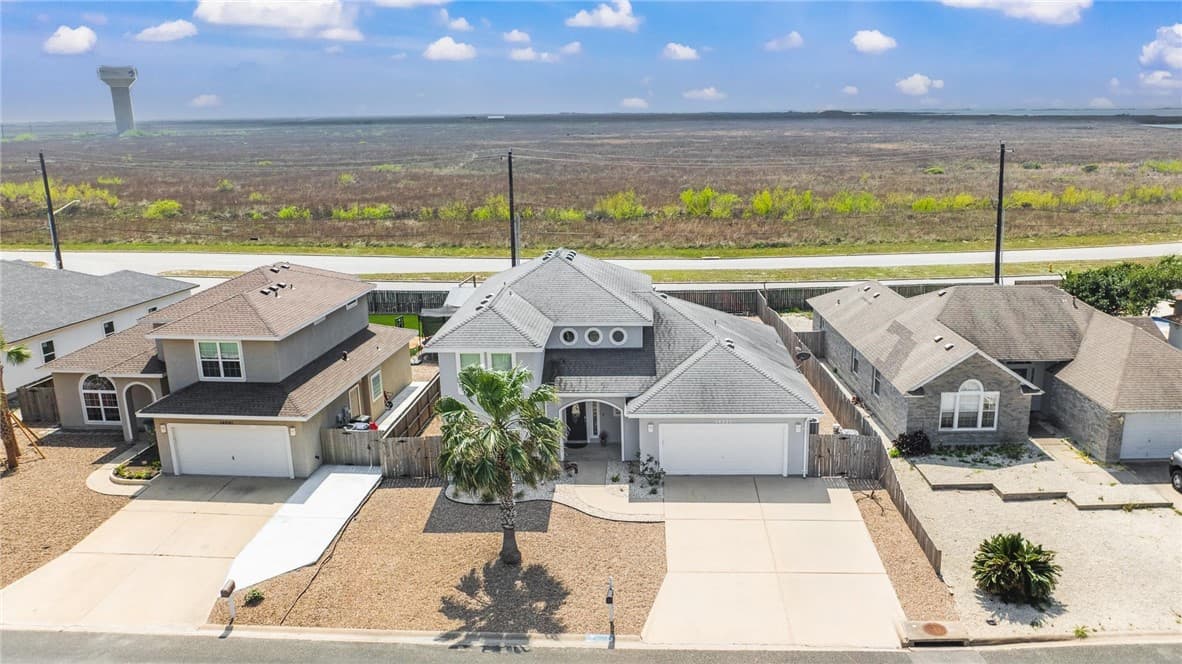 14037 Coquina Bay Ave