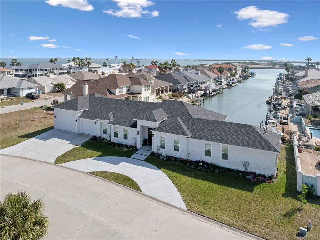 108 Bay Harbor Dr