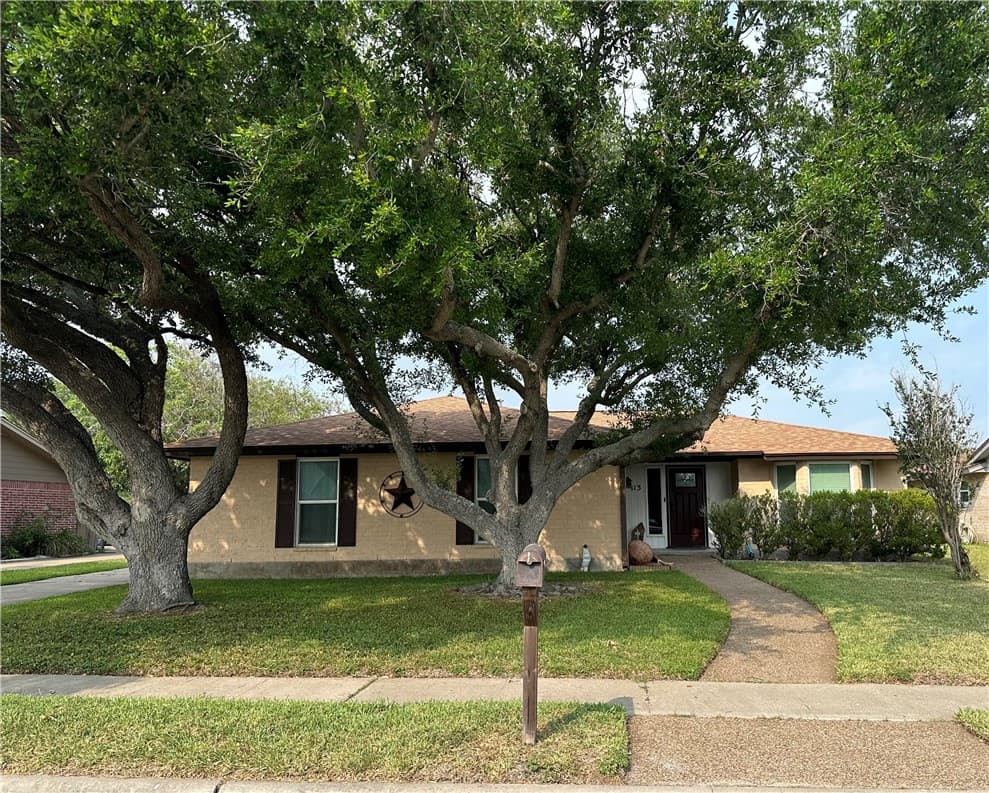 113 Poesta Dr