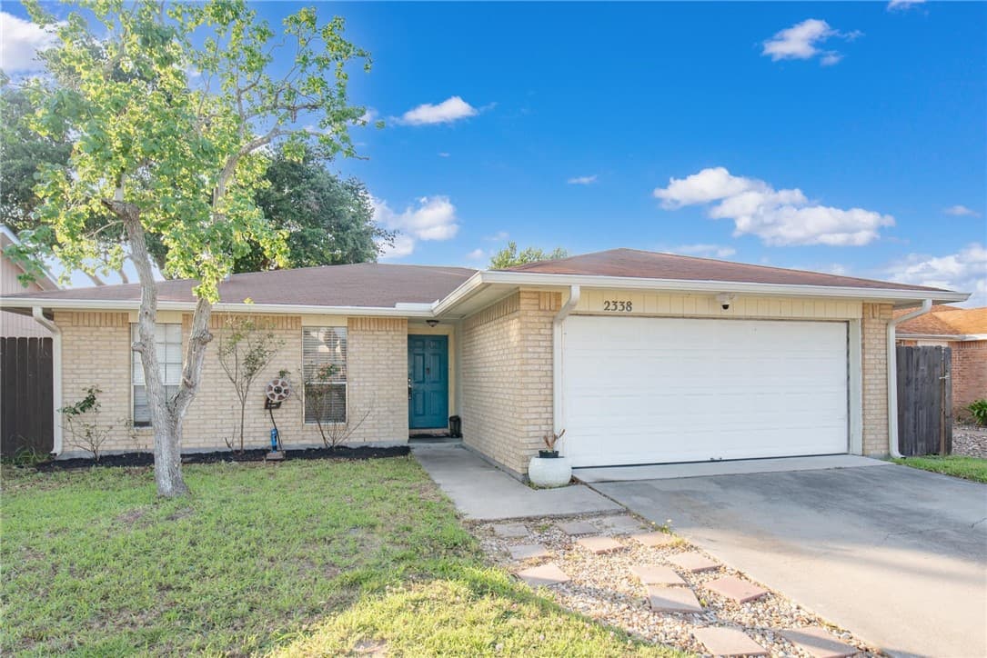 2338 Vialoux Dr