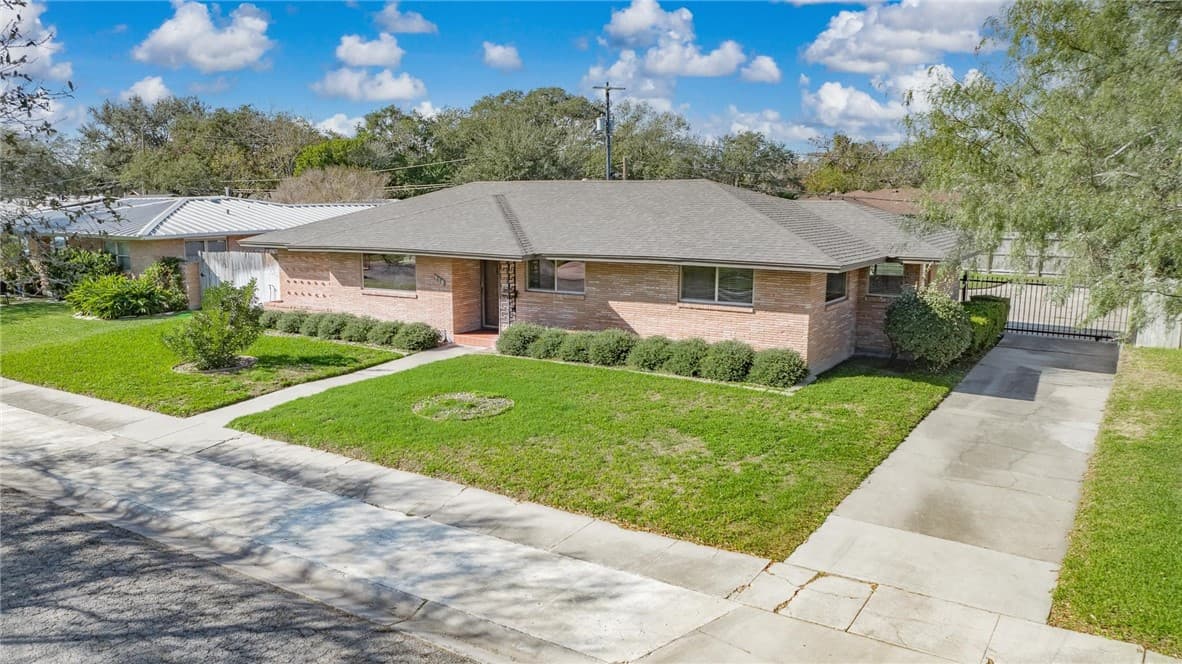 510 Coral Pl