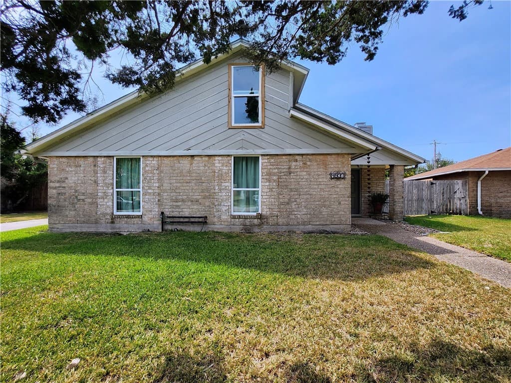 4937 Chatfield Dr