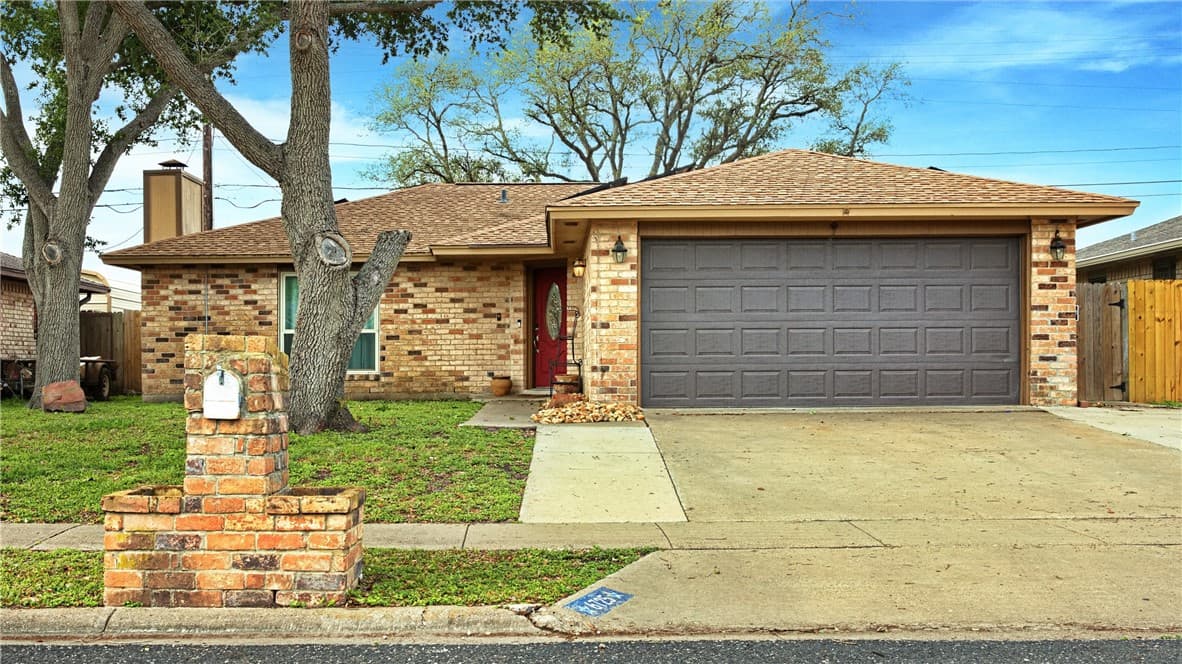 6725 Meadowbreeze Pkwy