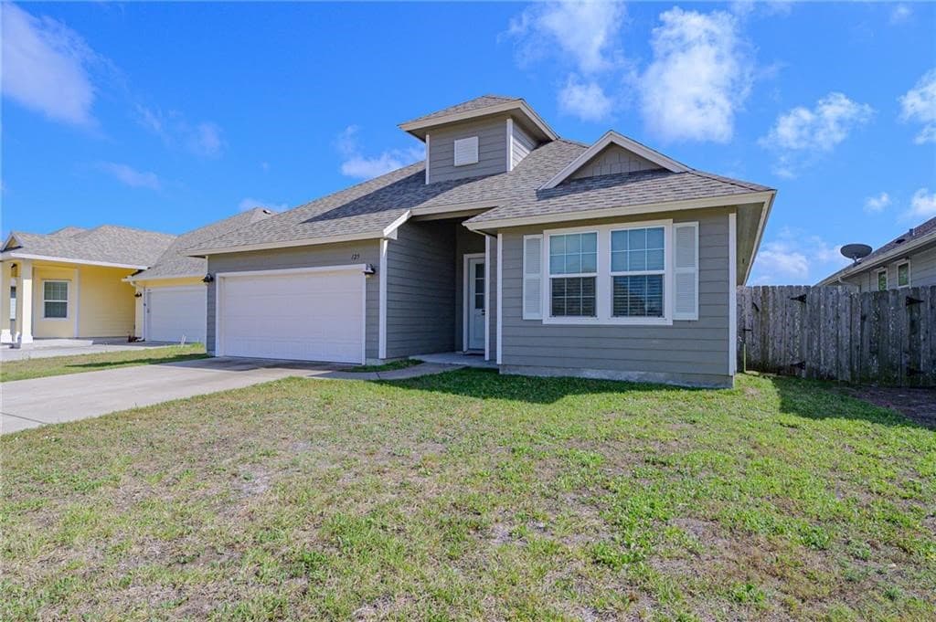 125 Shadow Moss Ln