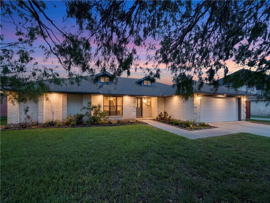6642 Mountain Wood Dr