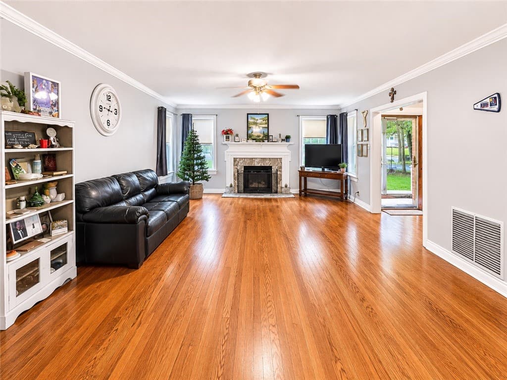 Gallery image 4