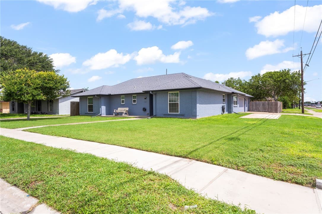217 Carmel Dr