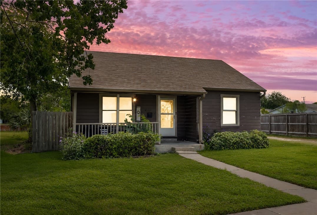 4334 Delano Dr