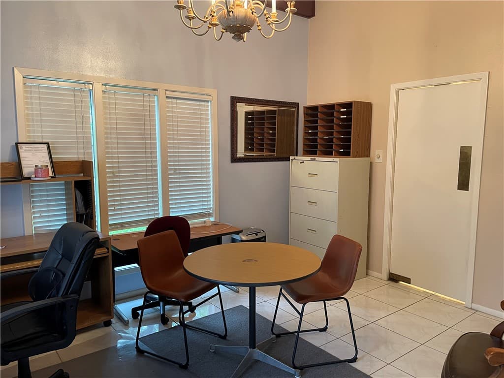 Gallery image 4