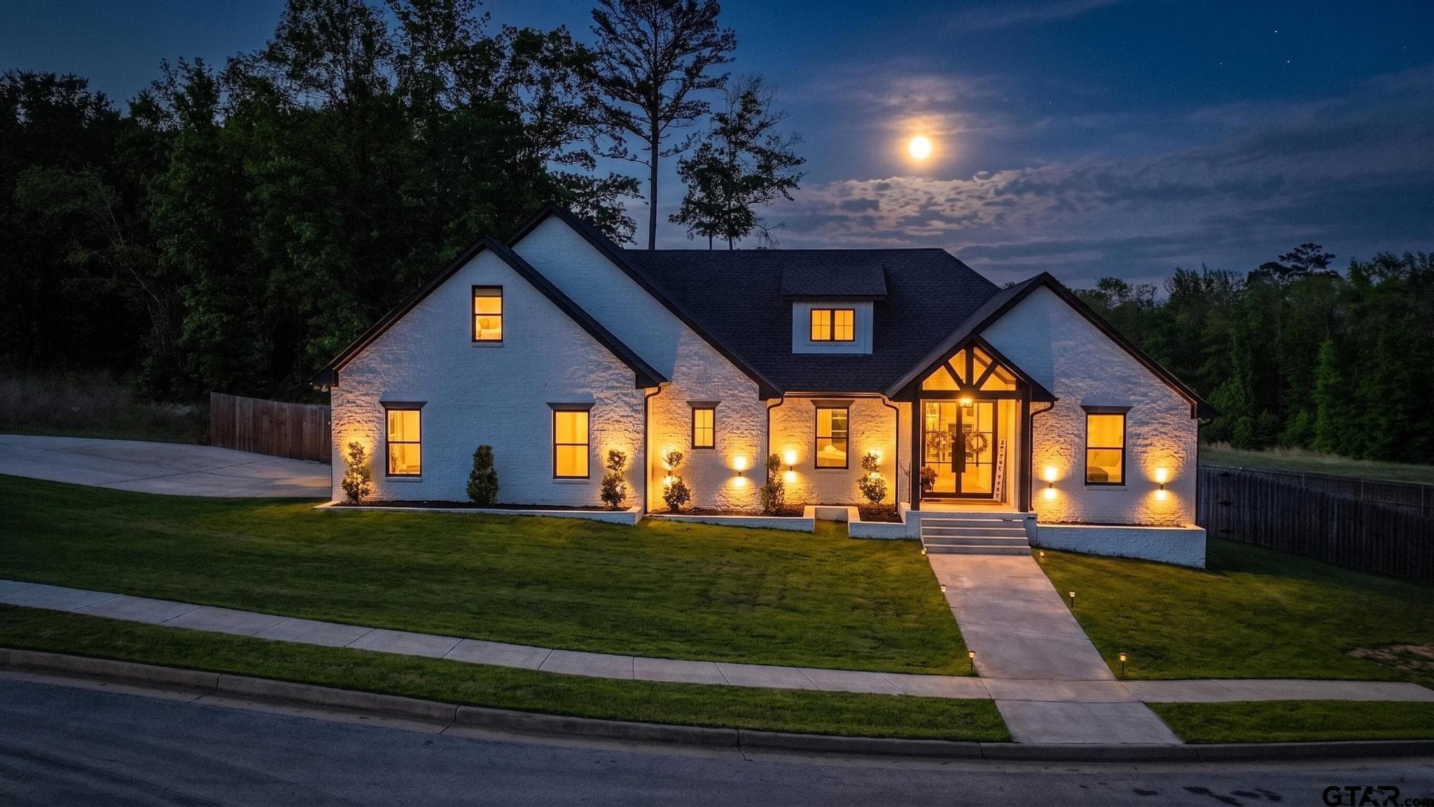 Main property image
