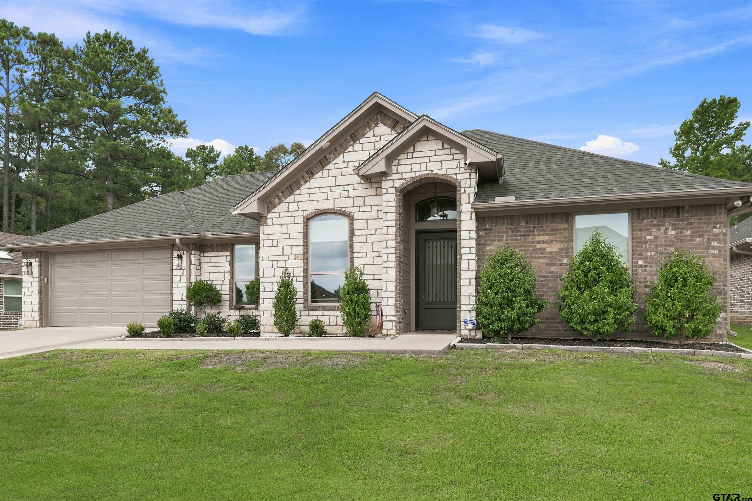 2246 Rana Park