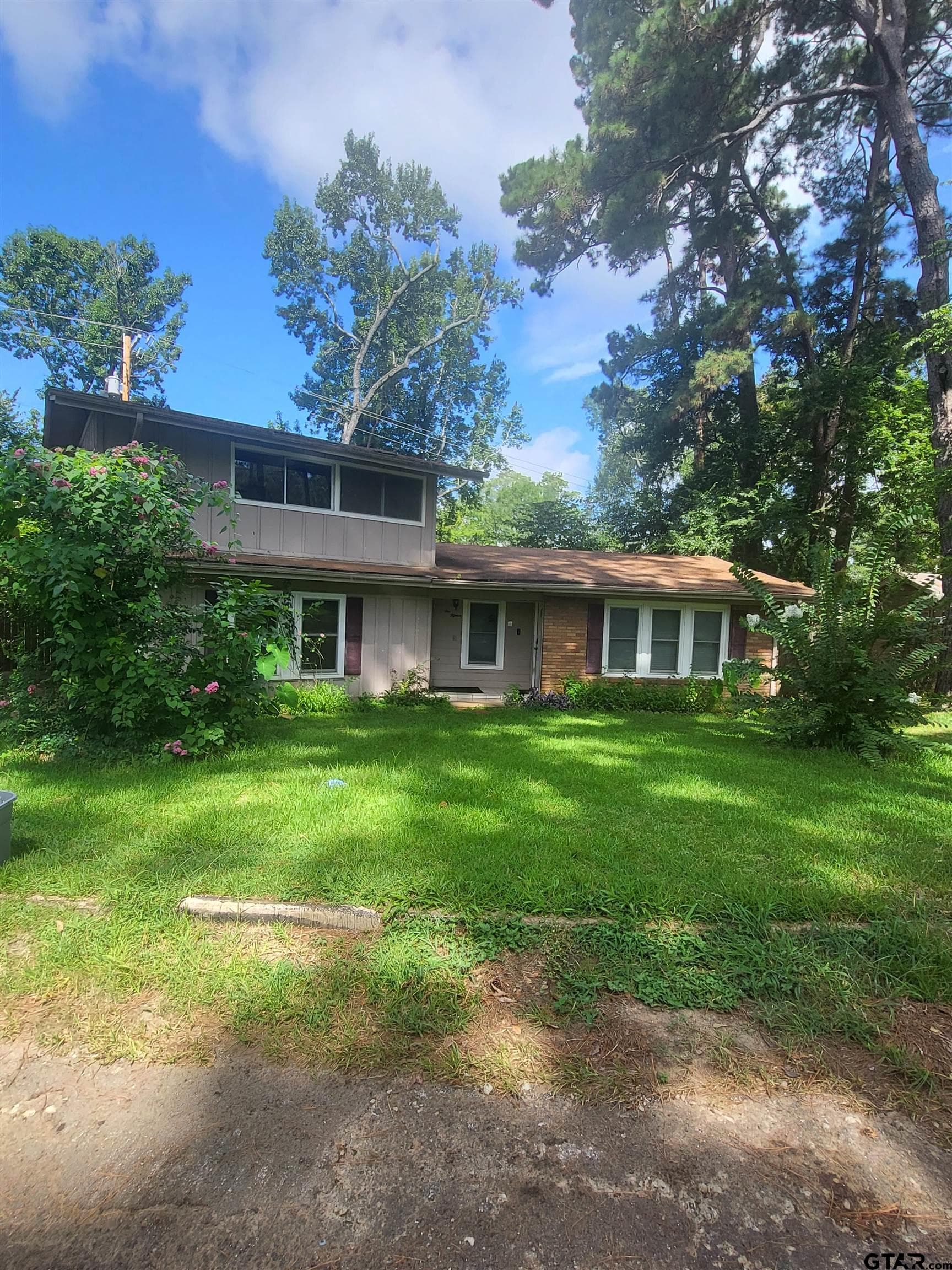 115 Pecan Cir