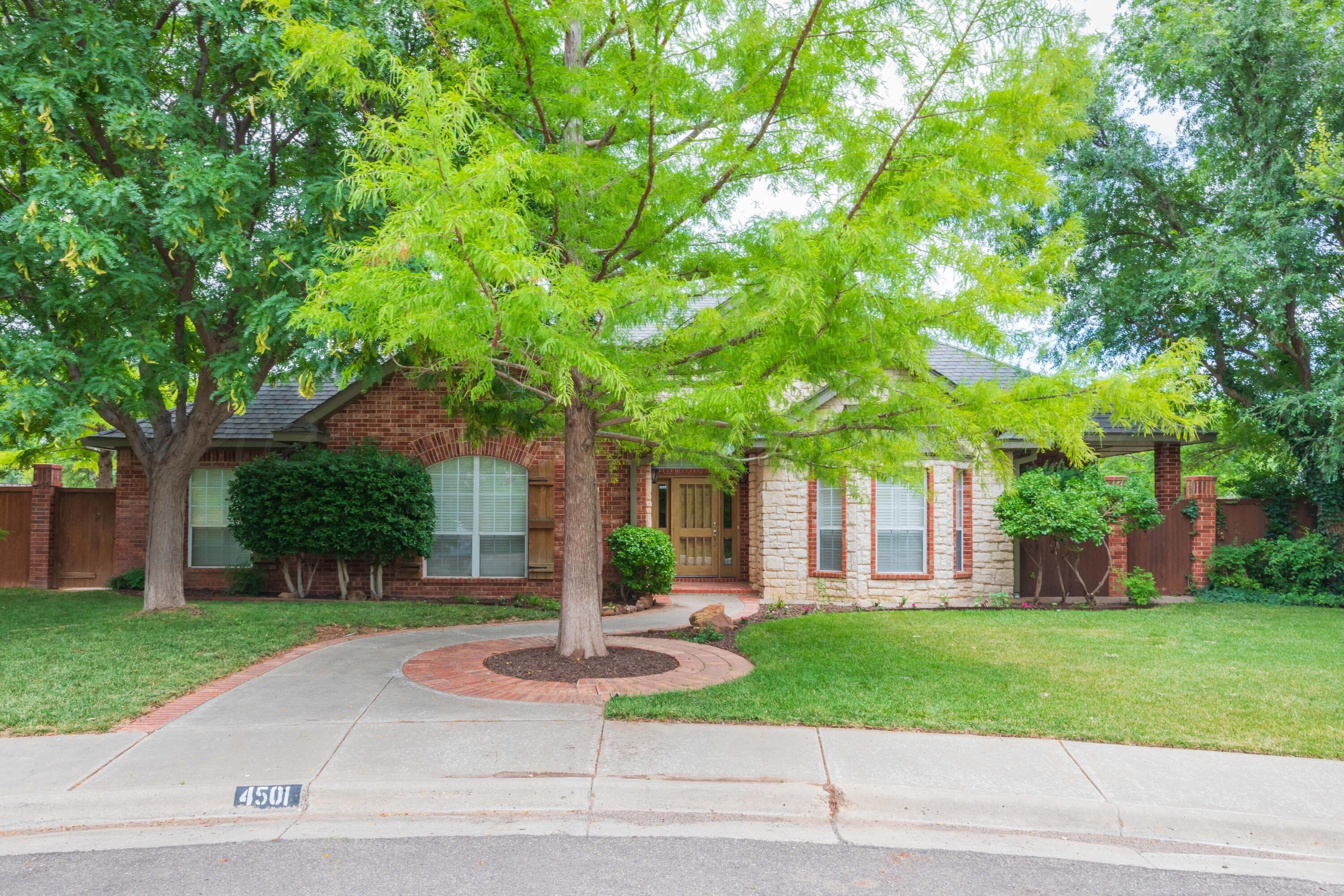 4501 Greenwich Pl