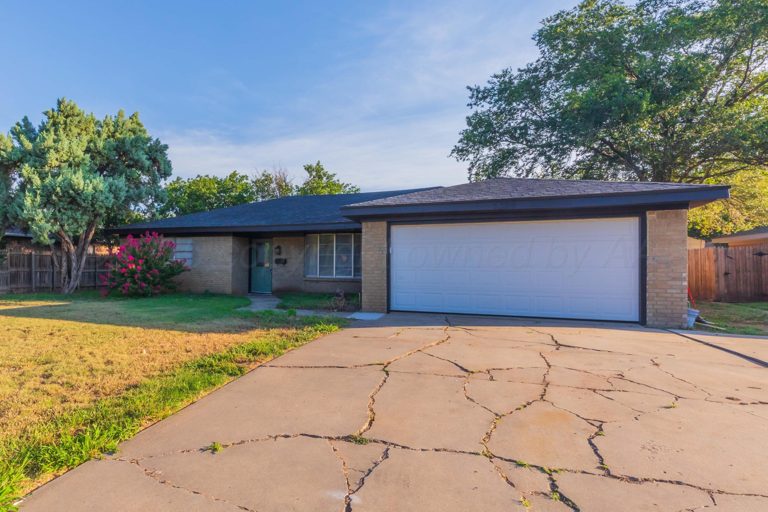 5324 Fulton Dr