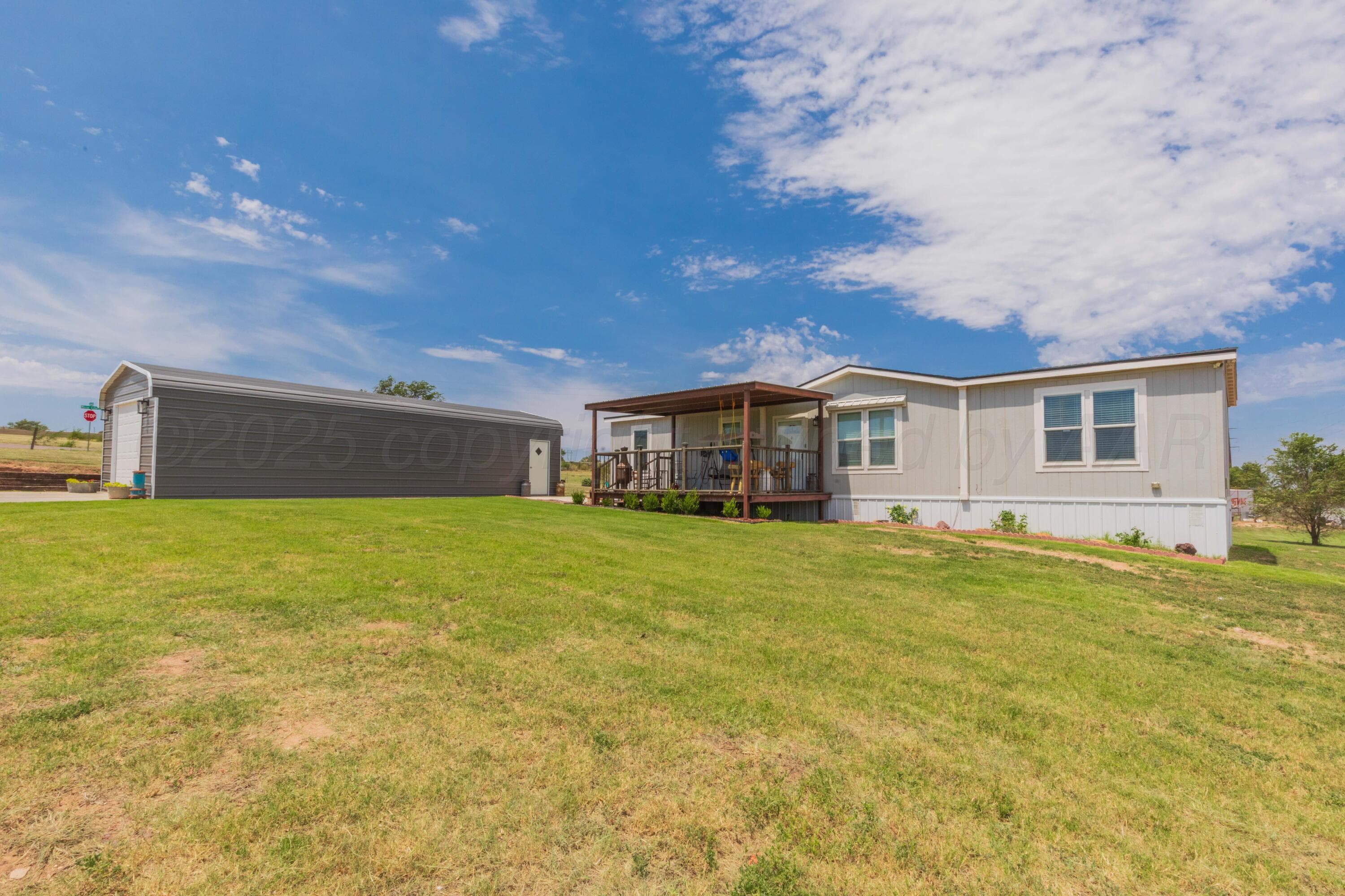 3403 Echo Dr