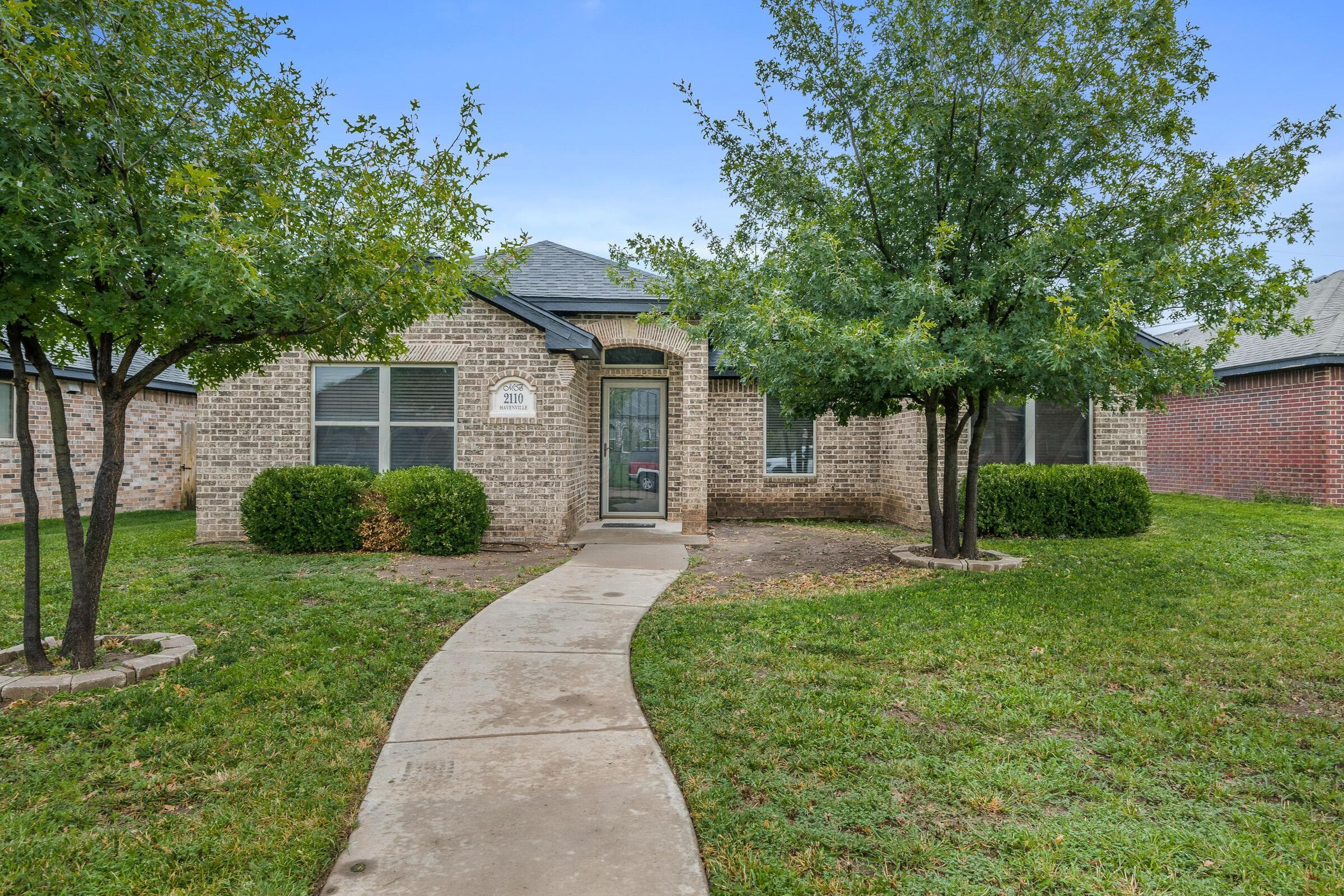 2110 Havenville Dr