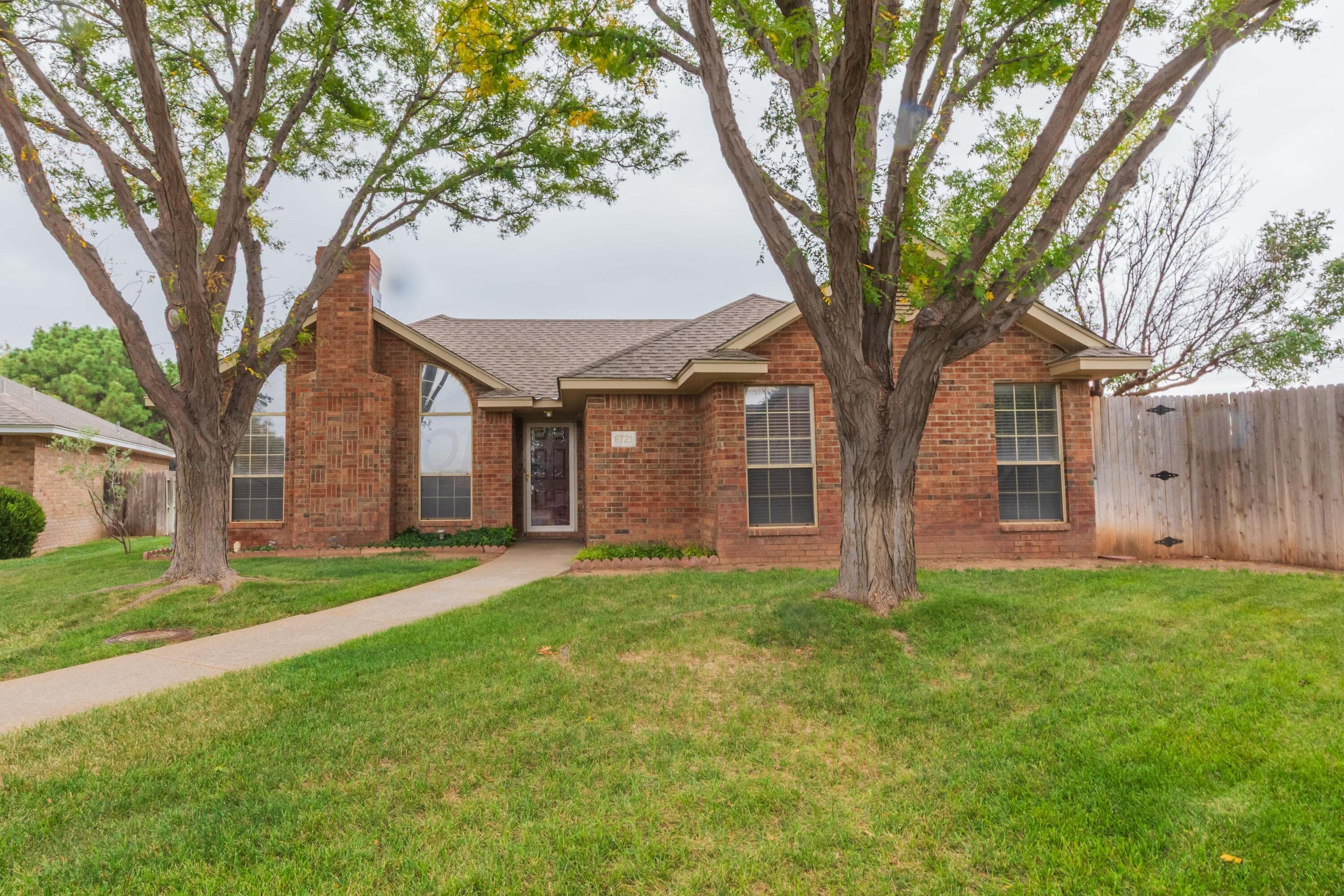 6721 Emerald Ct