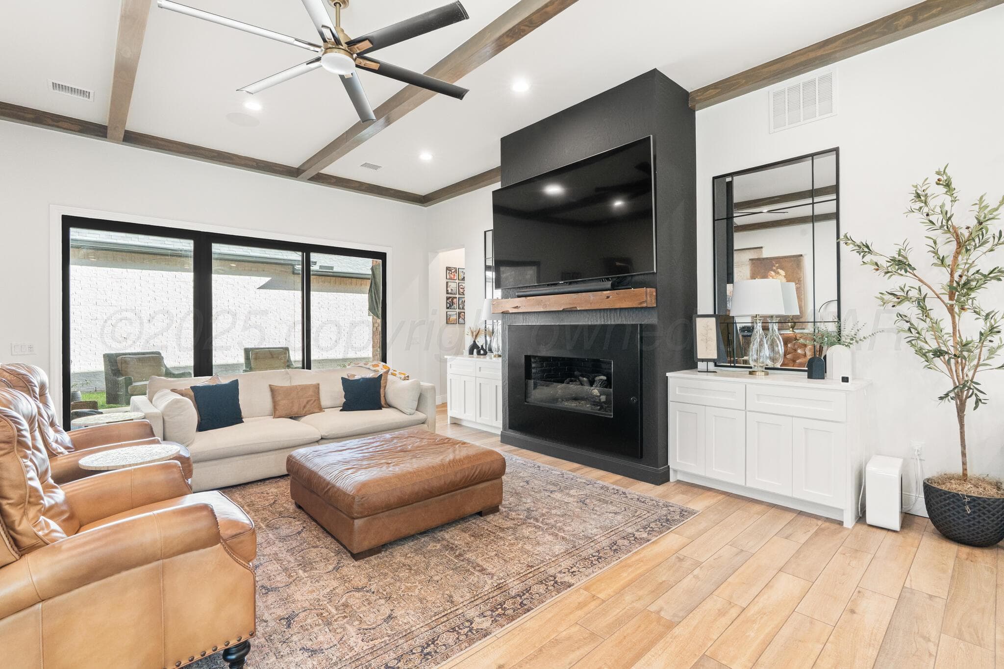 8369 Continental Pkwy S