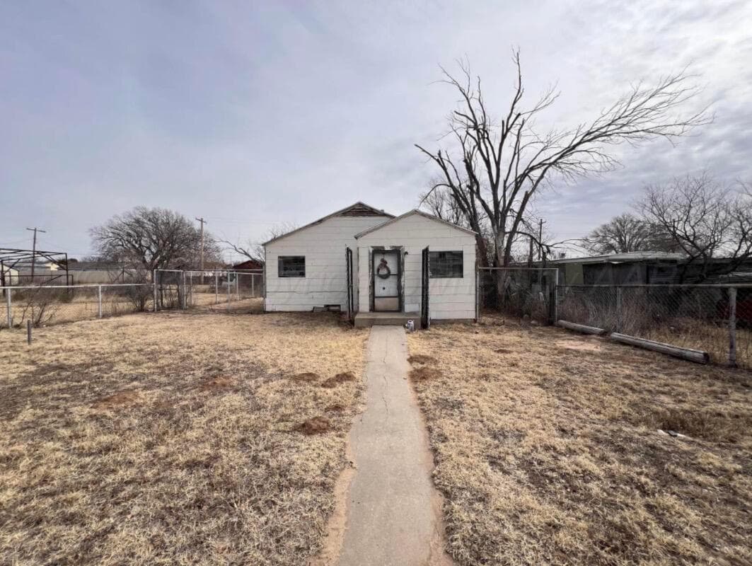 Main property image