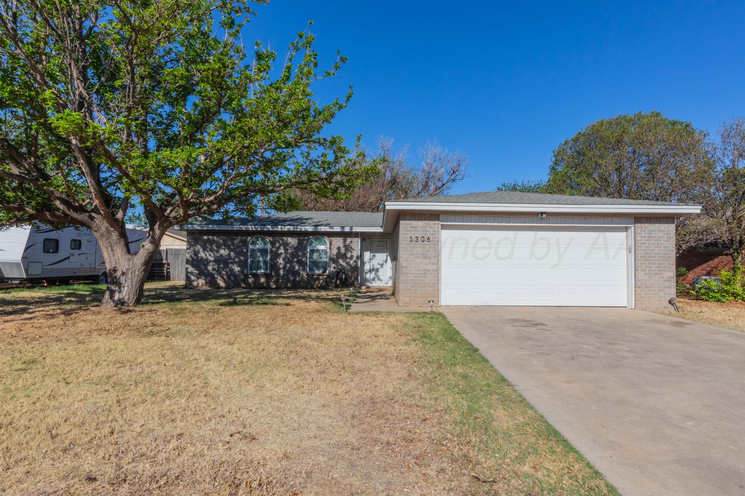 3306 Teckla Blvd