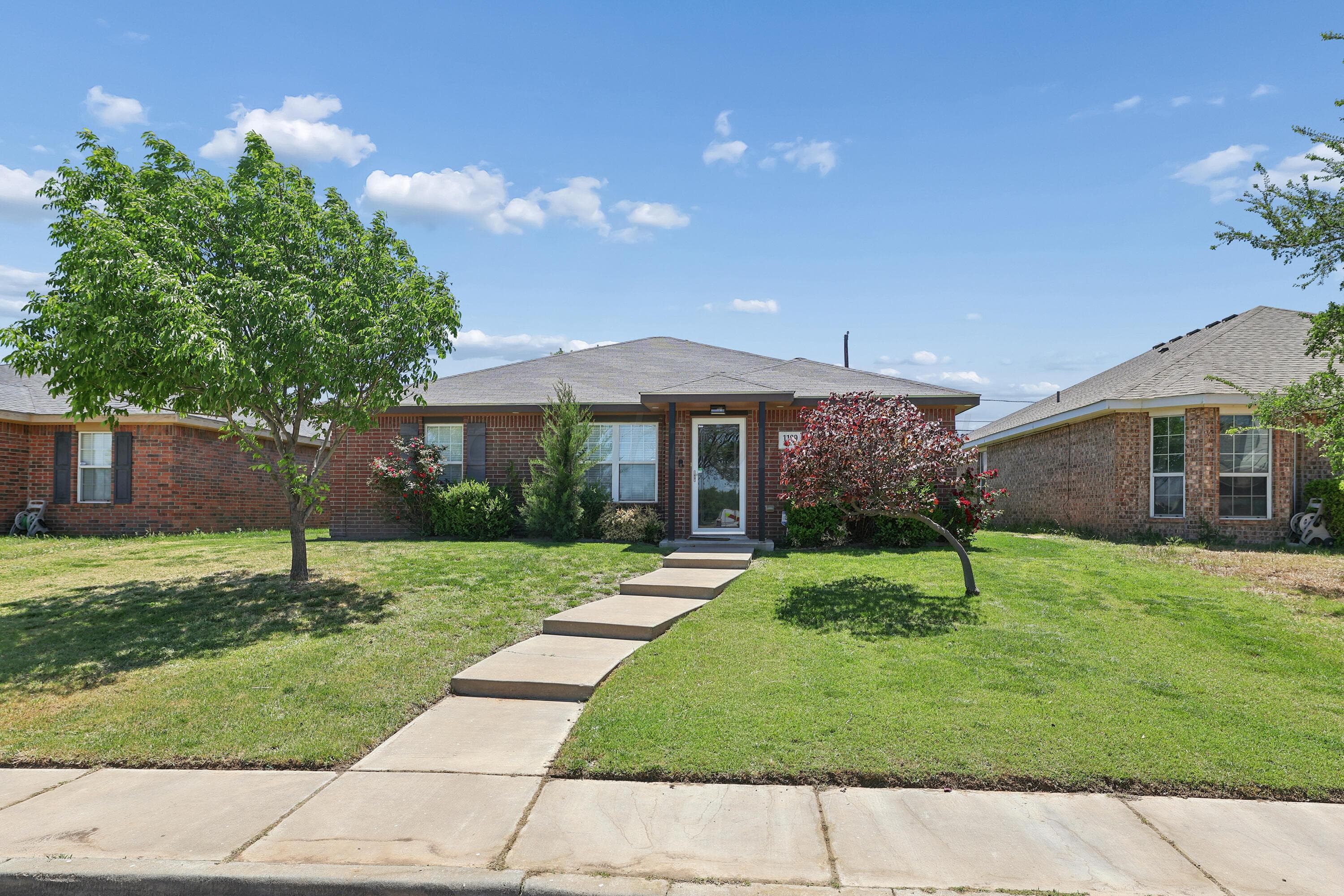 1109 Pagoda Dr