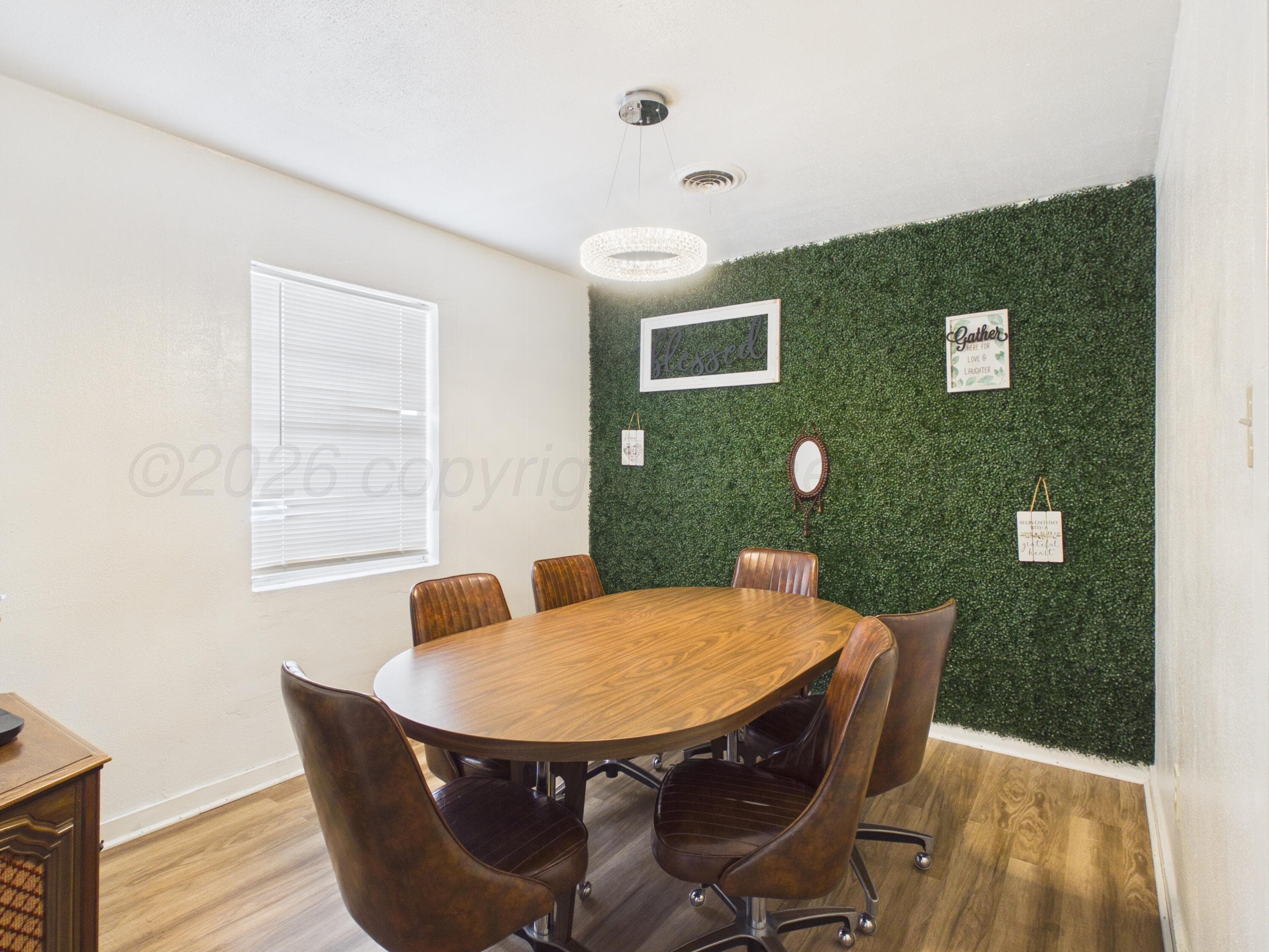 Gallery image 4