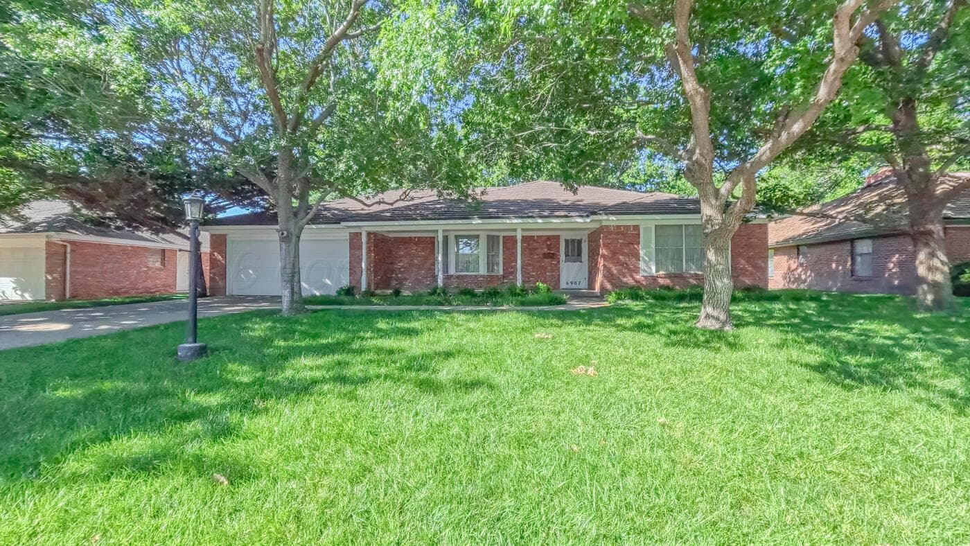 6907 Calumet Rd
