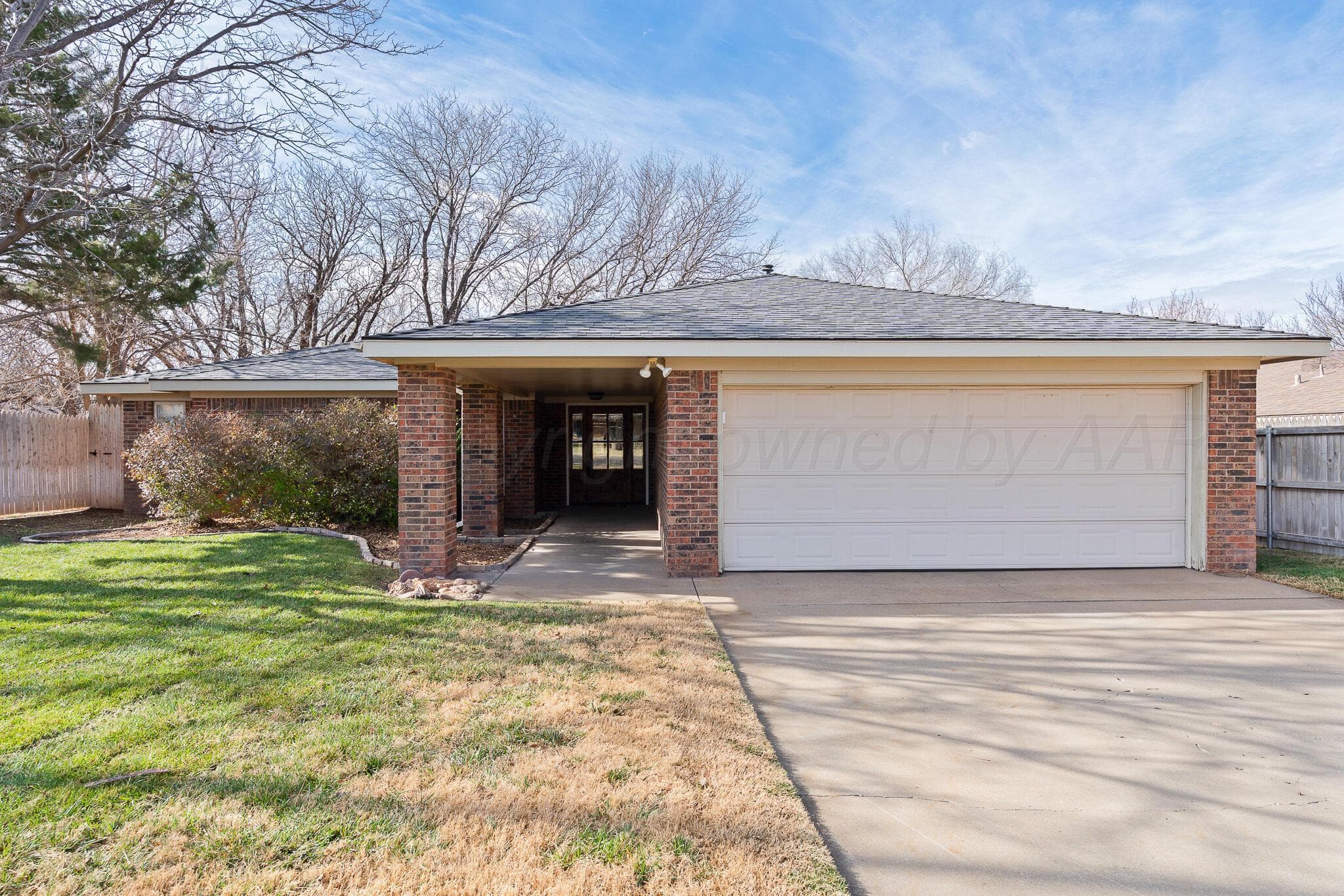 3 Greenwood Ln