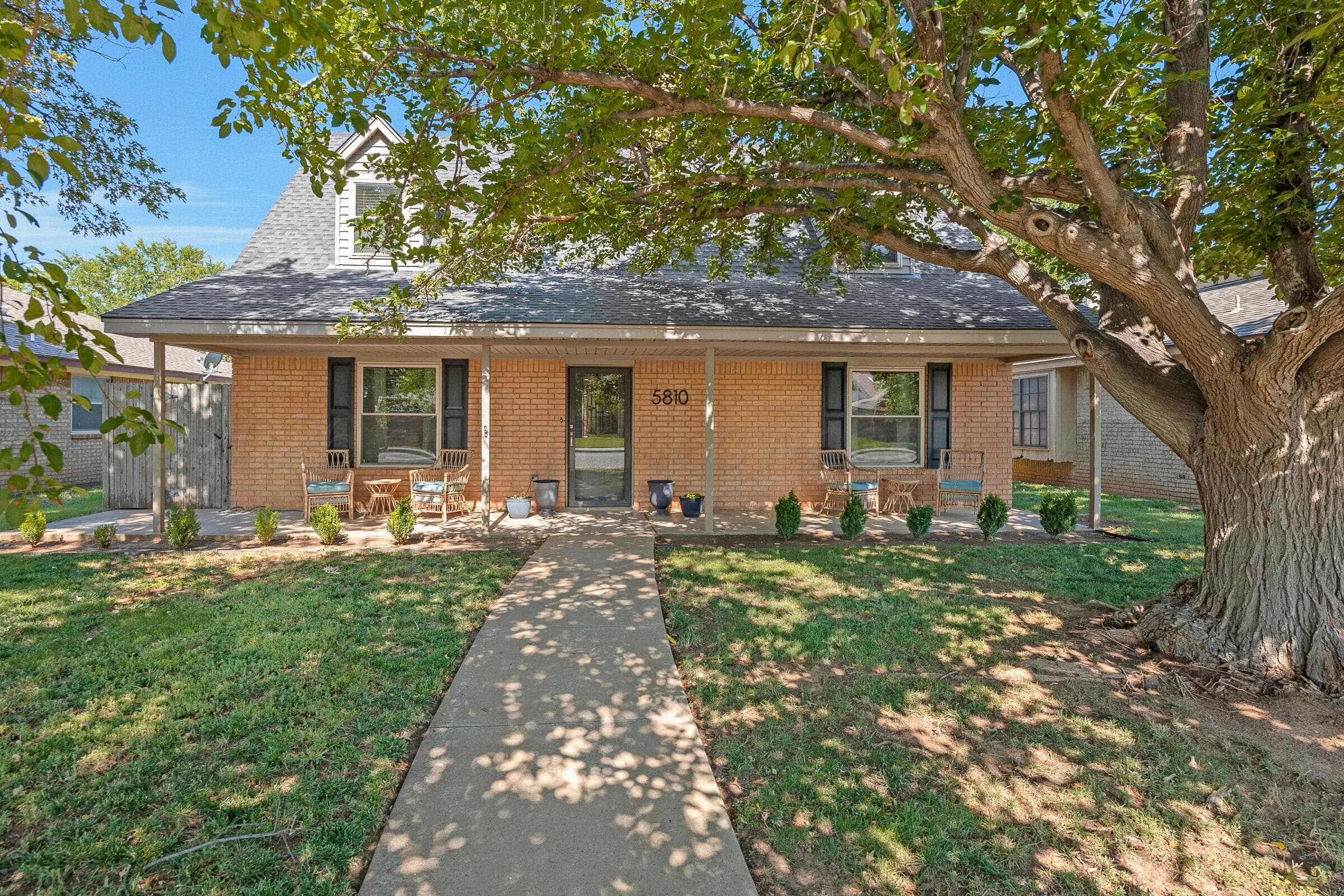 5810 Winkler Dr
