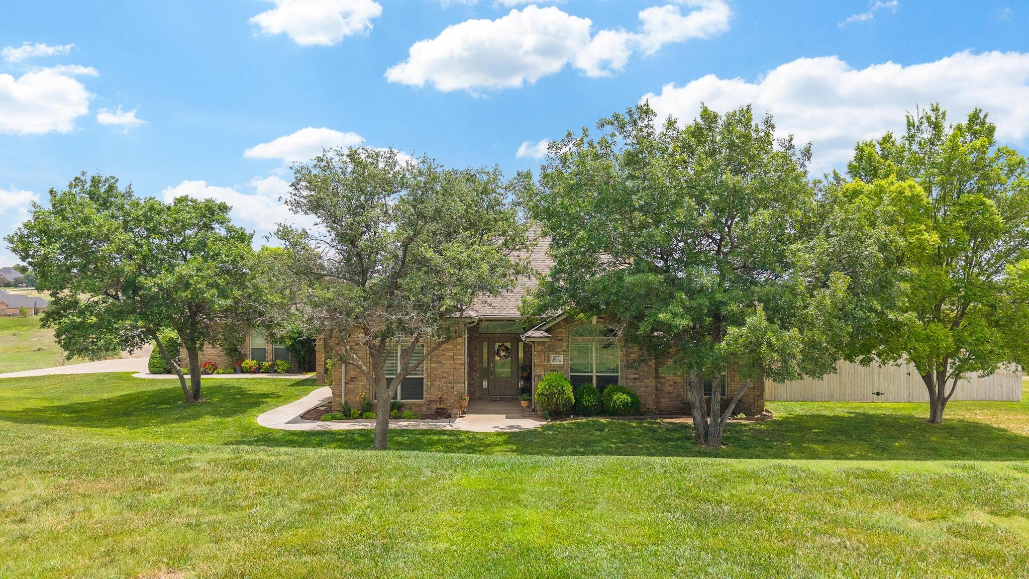 Main property image