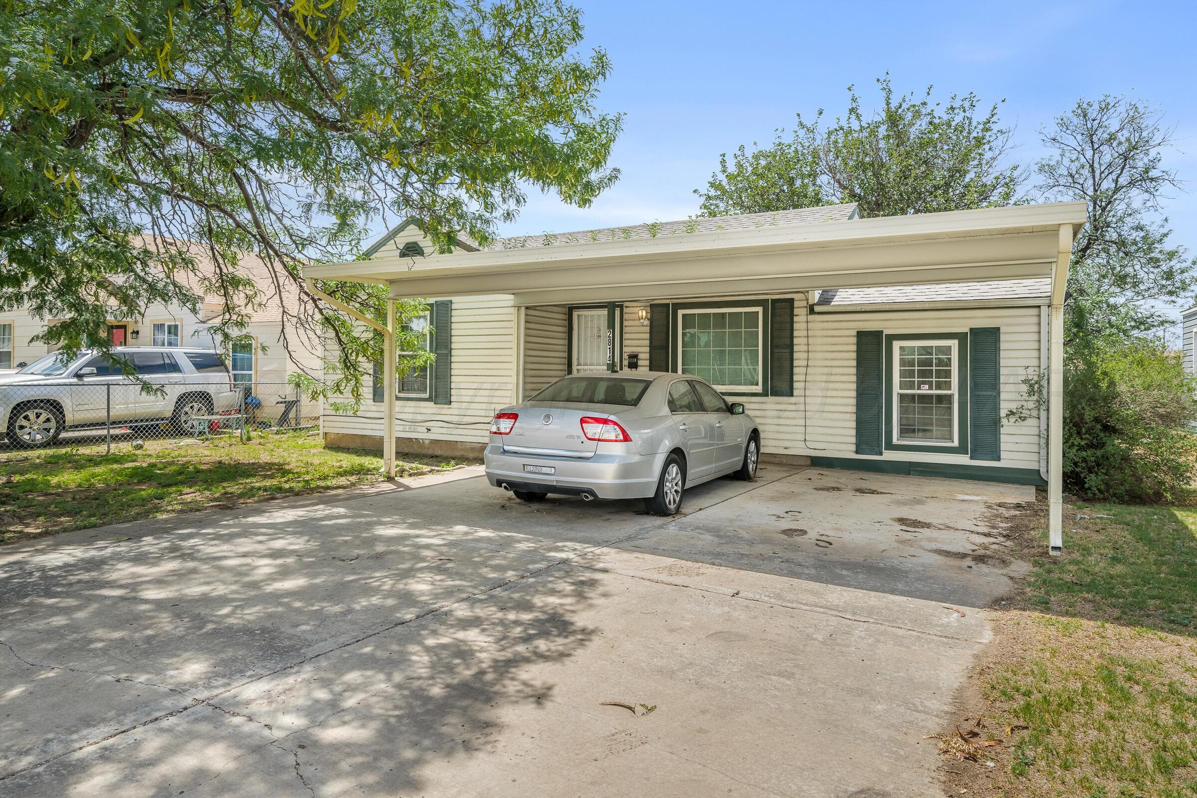 2814 Brook Ave