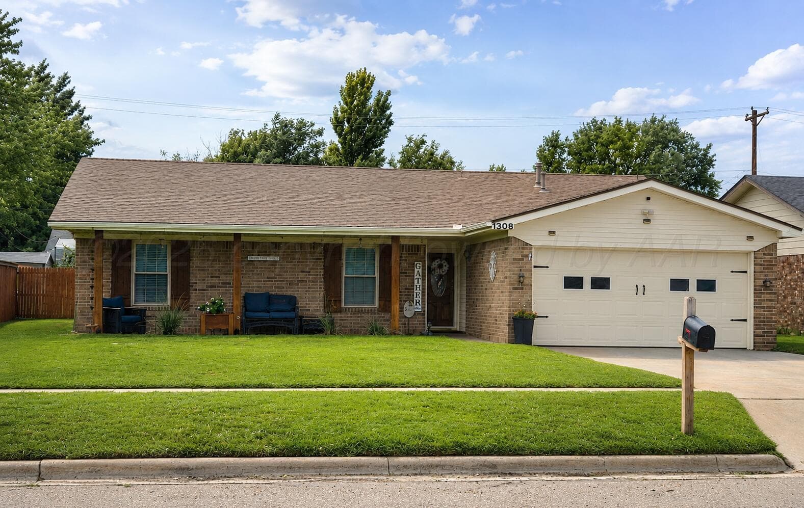 Main property image