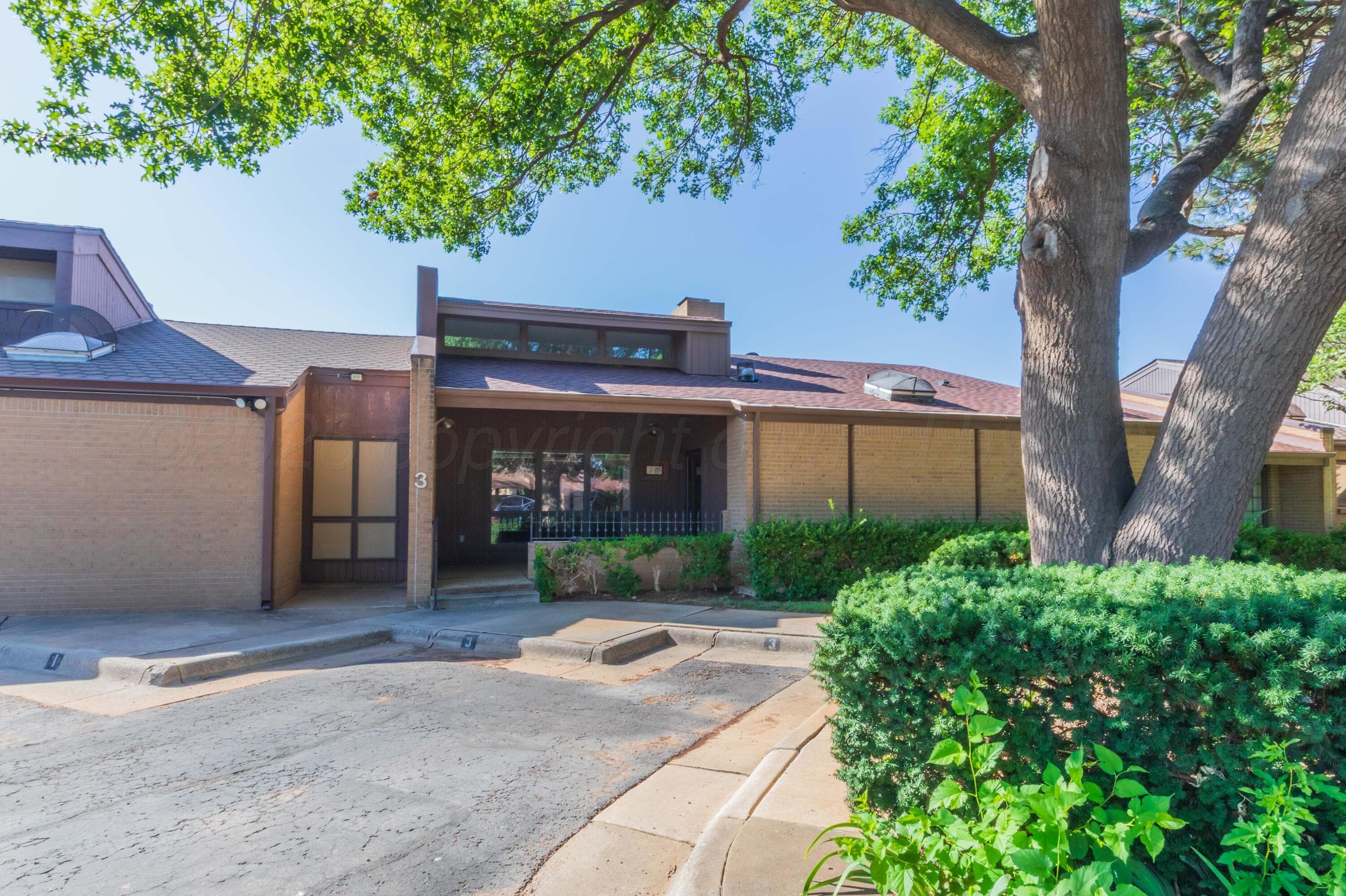 3 Brennan Ct
