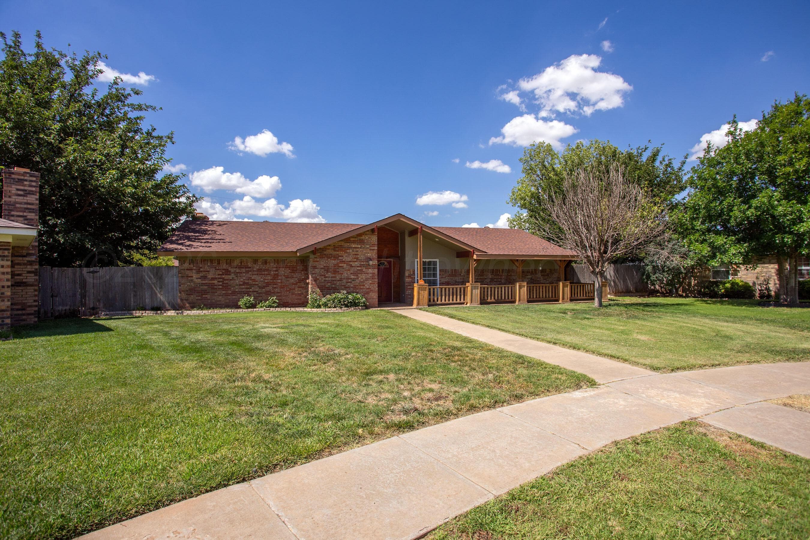 7405 Calumet Pl